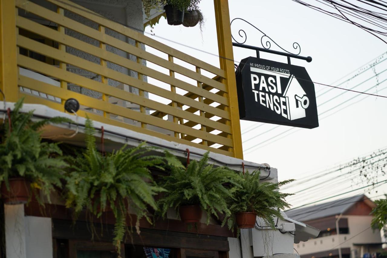 Past Tense Hostel Chiang Mai Zewnętrze zdjęcie